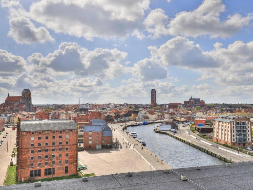 Ohlerich Speicher App_ 47 Wismar Bagian luar foto